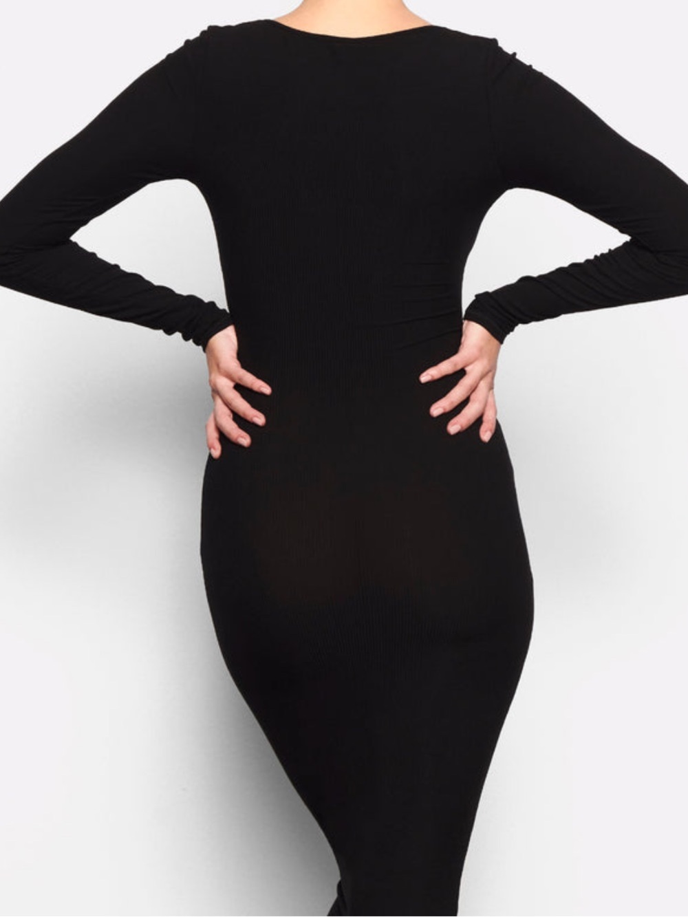 SKIMS Soft Lounge Long Sleeve Dress - Picture 4 of 7